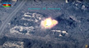 ataque azerí a un sistema antiaéreo armenio en Nagorno Karabakh - Ministerio Defensa Azerbaiján